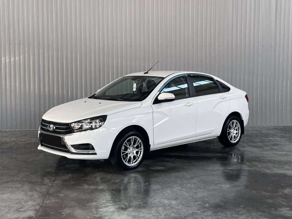 Lada (ВАЗ) Vesta с пробегом — 2017 год. Фото: #0