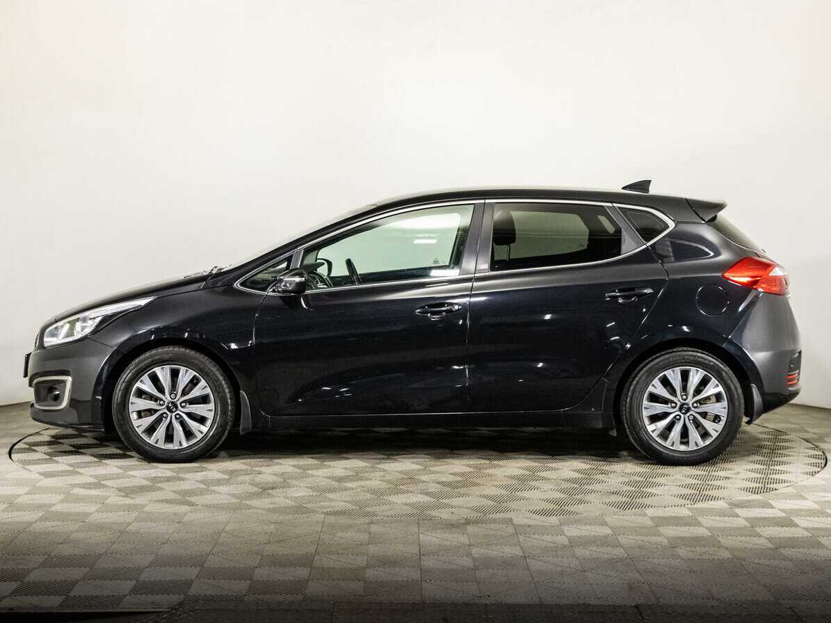 Kia Ceed с пробегом — 2017 год. Фото: #7