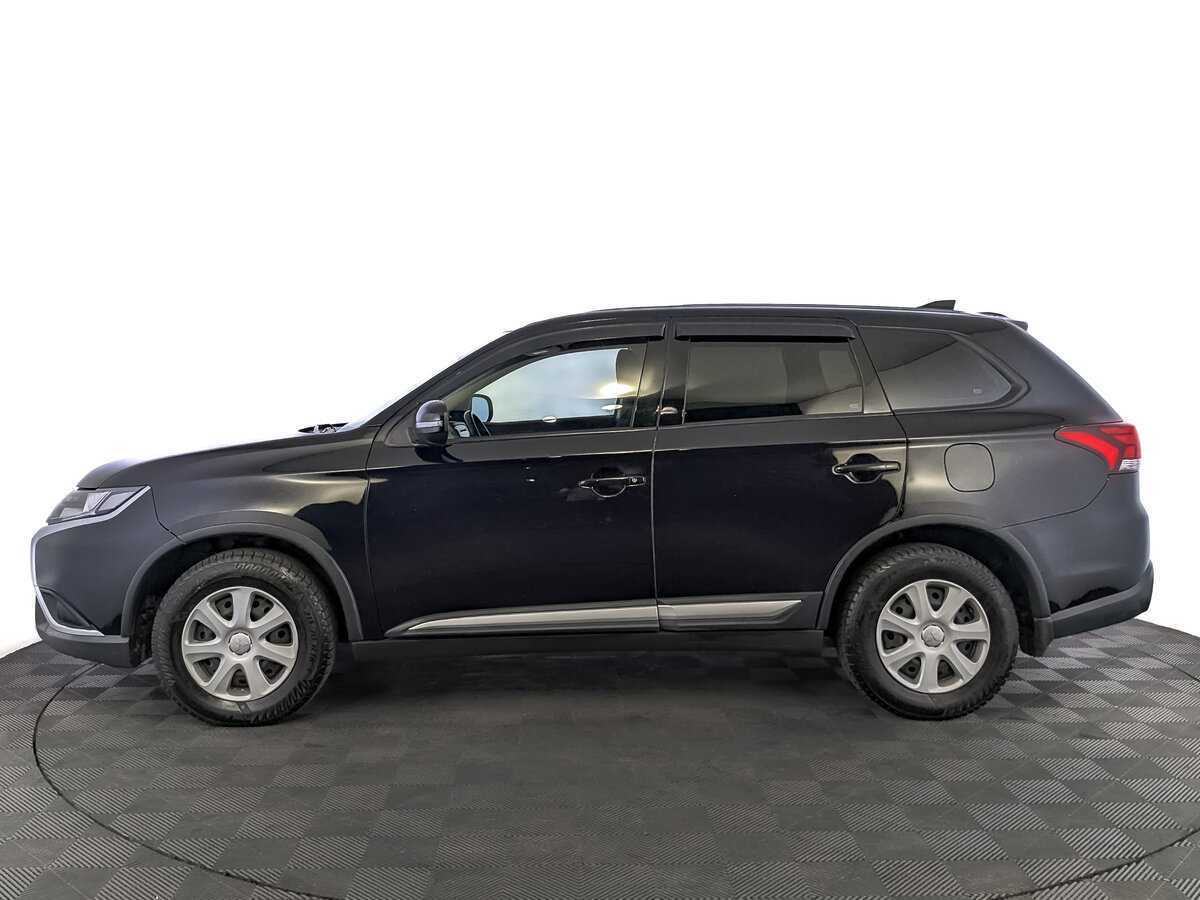 Mitsubishi Outlander с пробегом — 2018 год. Фото: #7