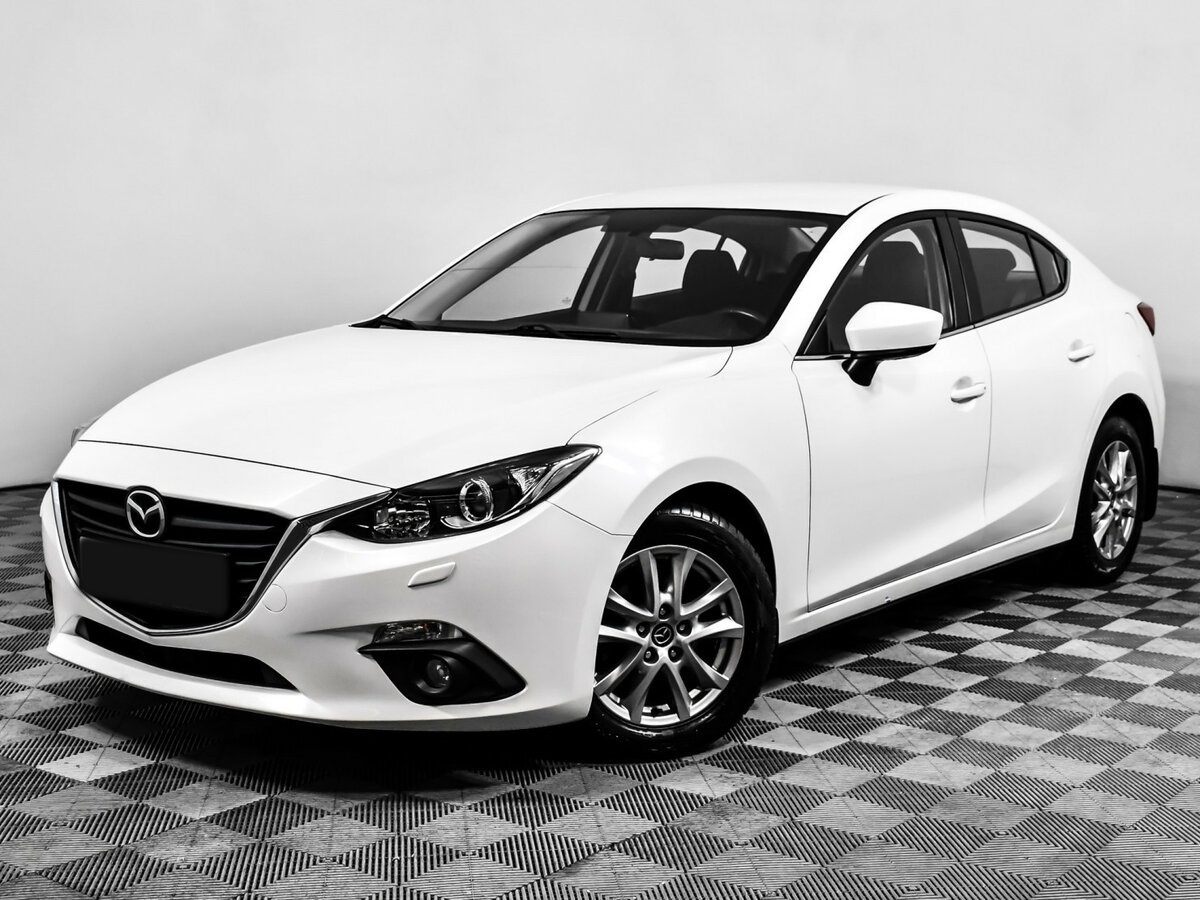 Mazda 3 с пробегом — 2015 год. Фото: #0