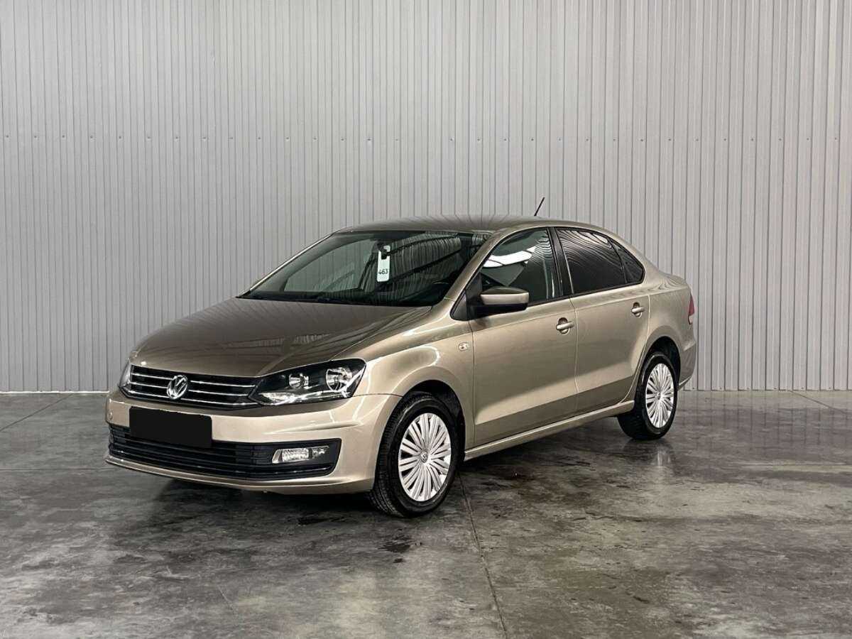 Volkswagen Polo с пробегом — 2016 год. Фото: #0