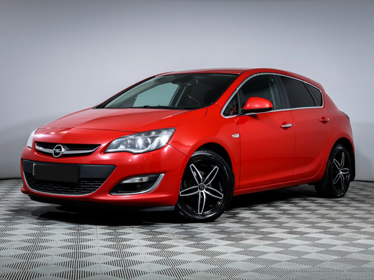 Opel Astra с пробегом — 2013 год. Посмотреть фото