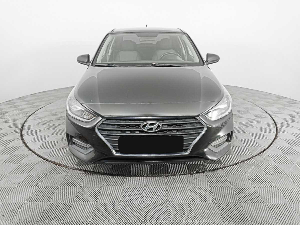 Hyundai Solaris с пробегом — 2017 год. Фото: #1