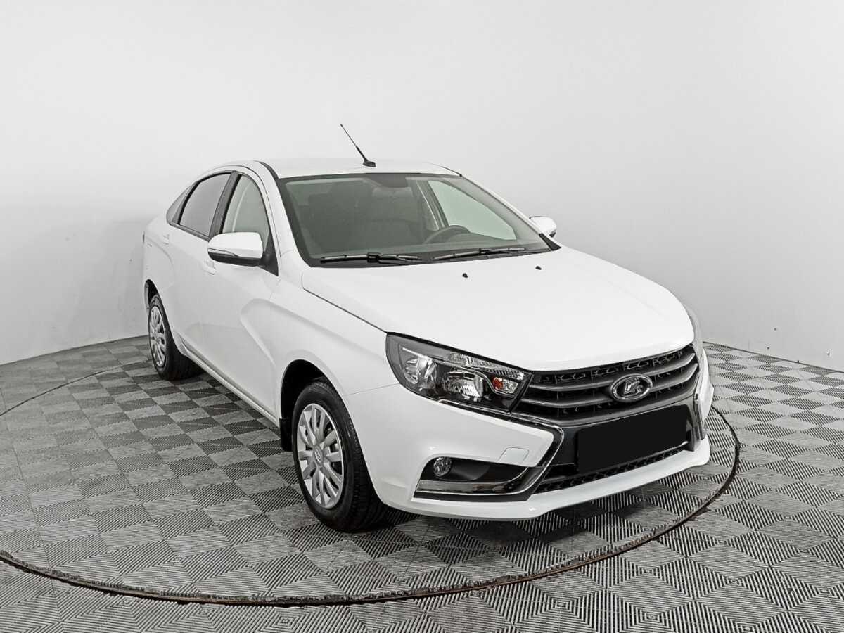 Lada (ВАЗ) Vesta с пробегом — 2022 год. Фото: #2