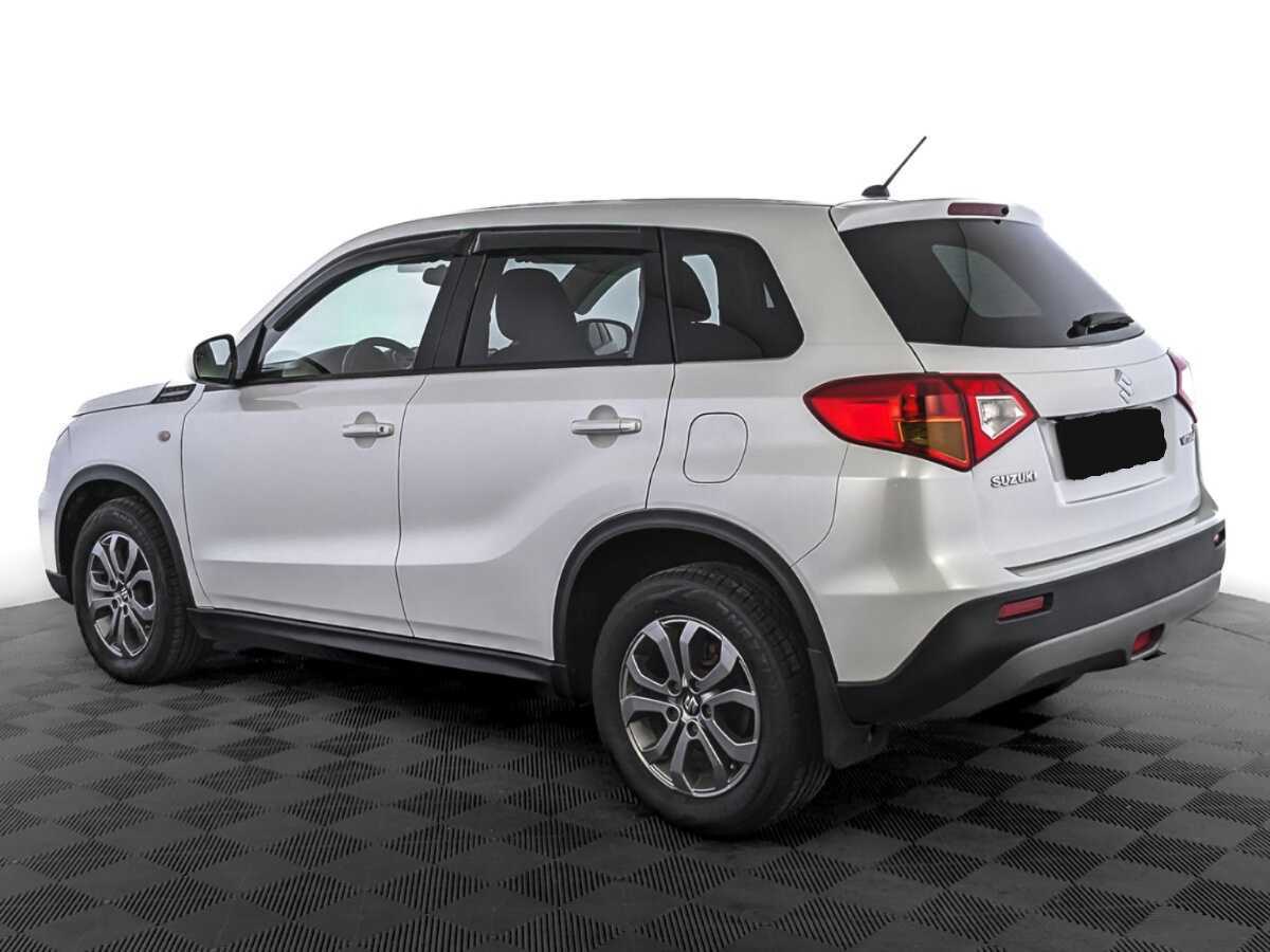 Suzuki Vitara с пробегом — 2016 год. Фото: #6