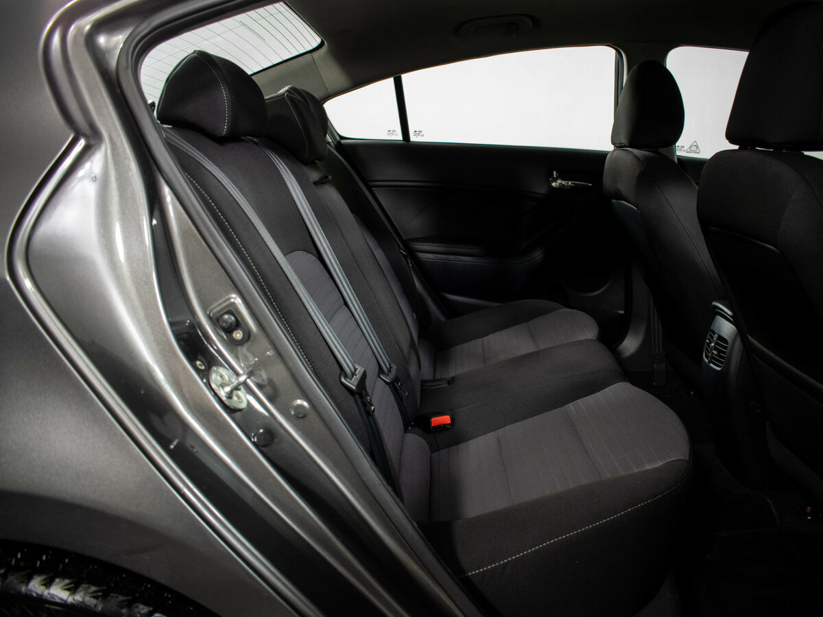 Kia Cerato с пробегом — 2019 год. Фото: #8