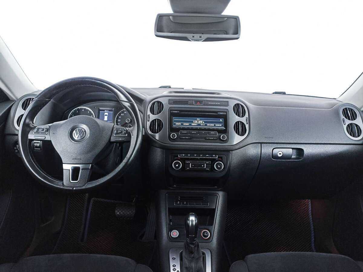 Volkswagen Tiguan с пробегом — 2013 год. Фото: #11