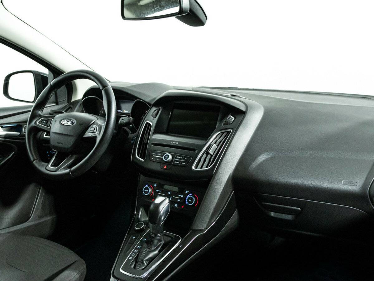 Ford Focus с пробегом — 2017 год. Фото: #7
