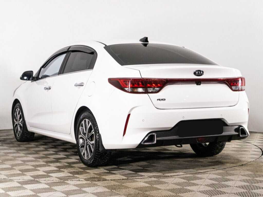 Kia Rio с пробегом — 2021 год. Фото: #6