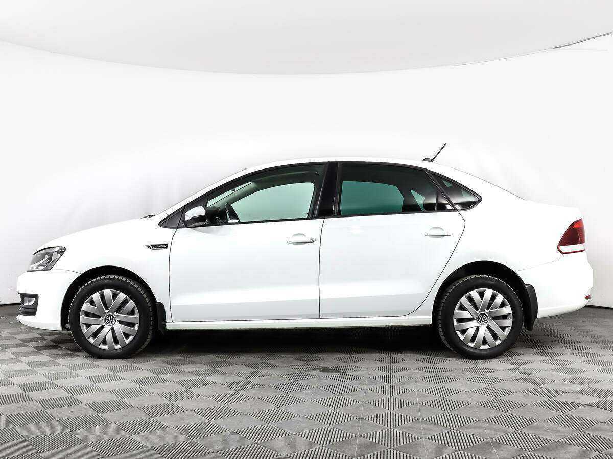 Volkswagen Polo с пробегом — 2018 год. Фото: #7
