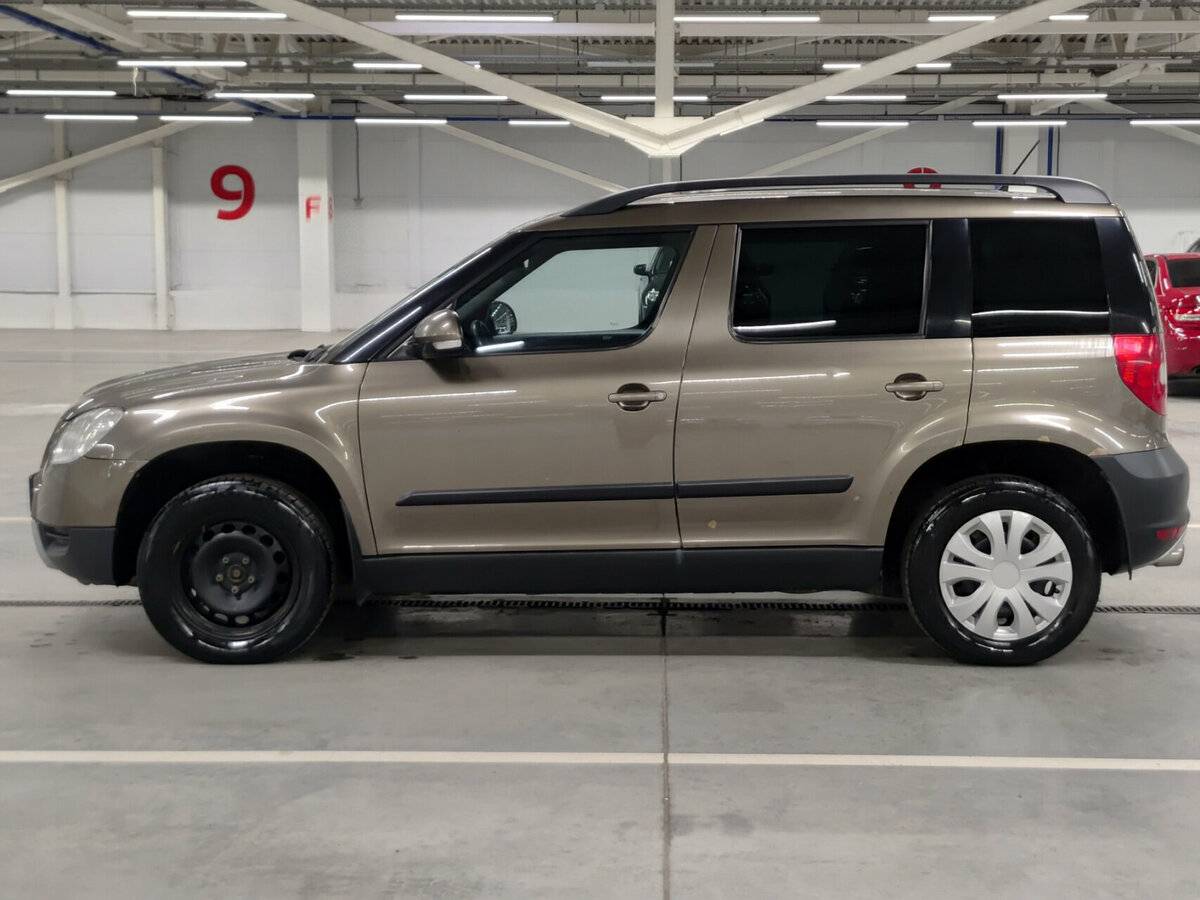 Skoda Yeti с пробегом — 2012 год. Фото: #7