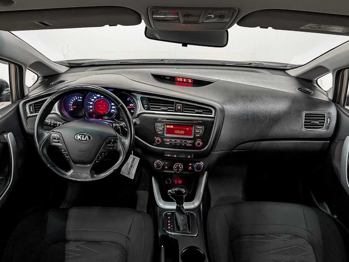 Kia Ceed с пробегом — 2016 год. Фото: #13