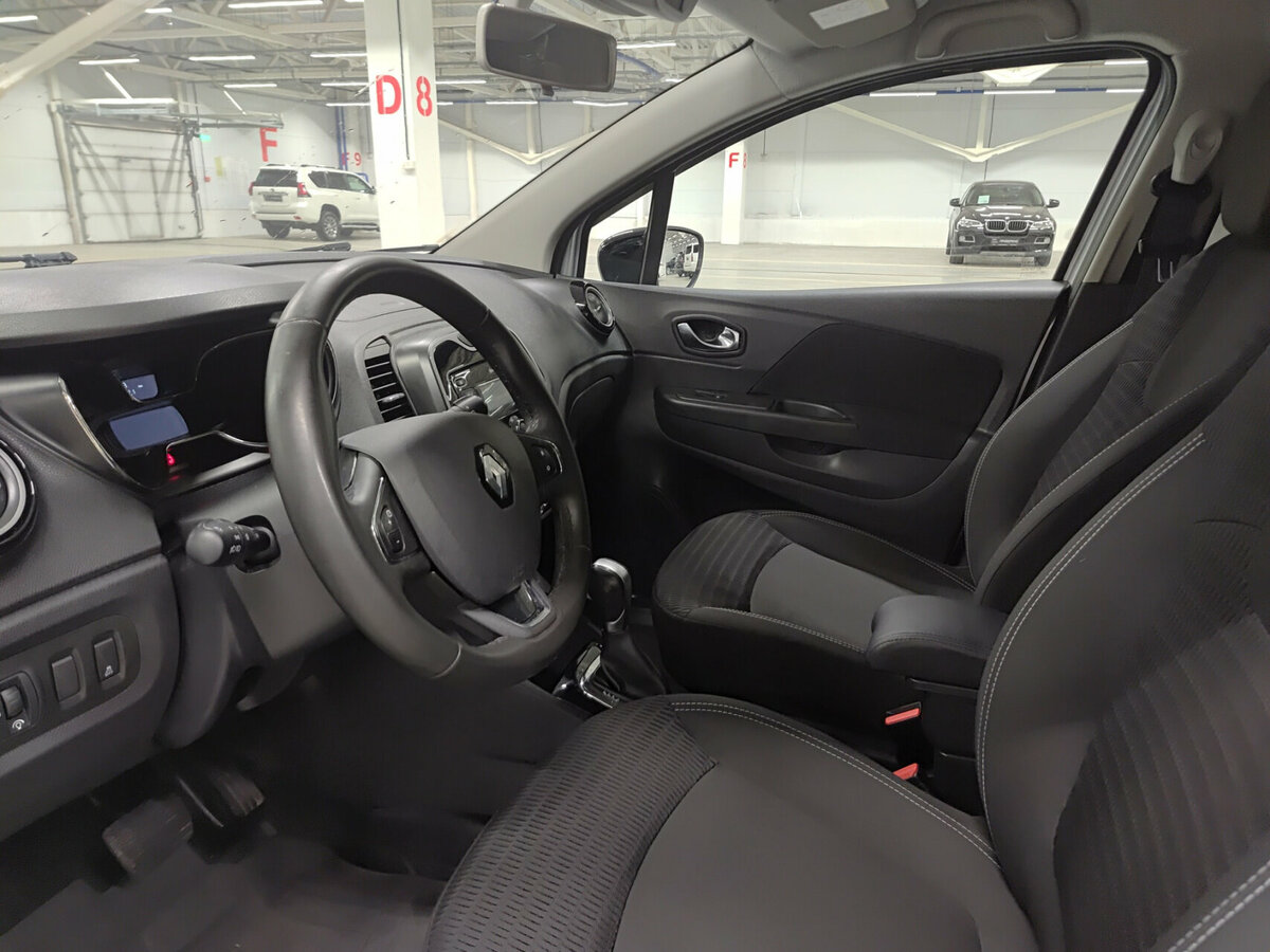 Renault Kaptur с пробегом — 2018 год. Фото: #15