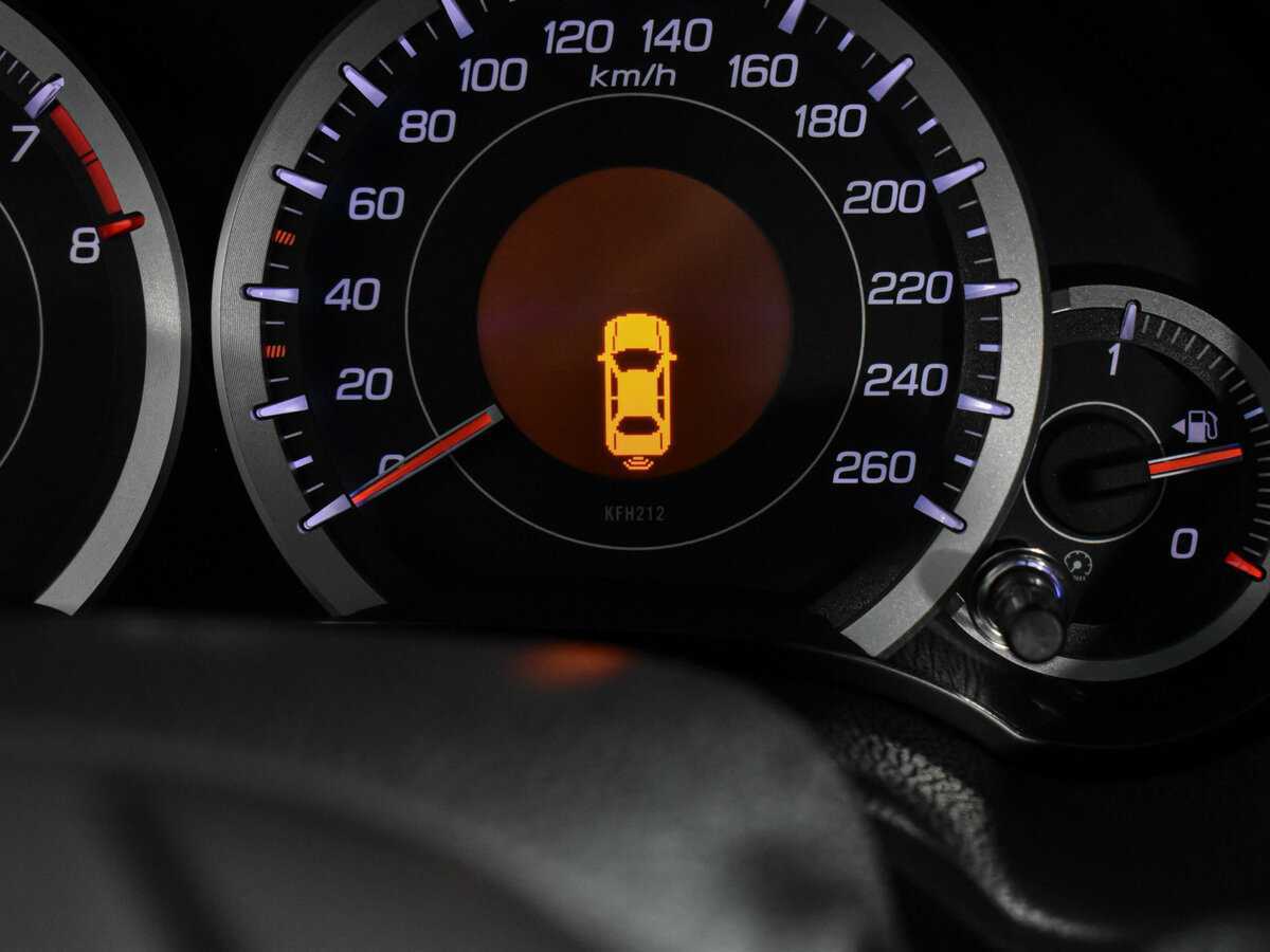 Honda Accord с пробегом — 2012 год. Фото: #19