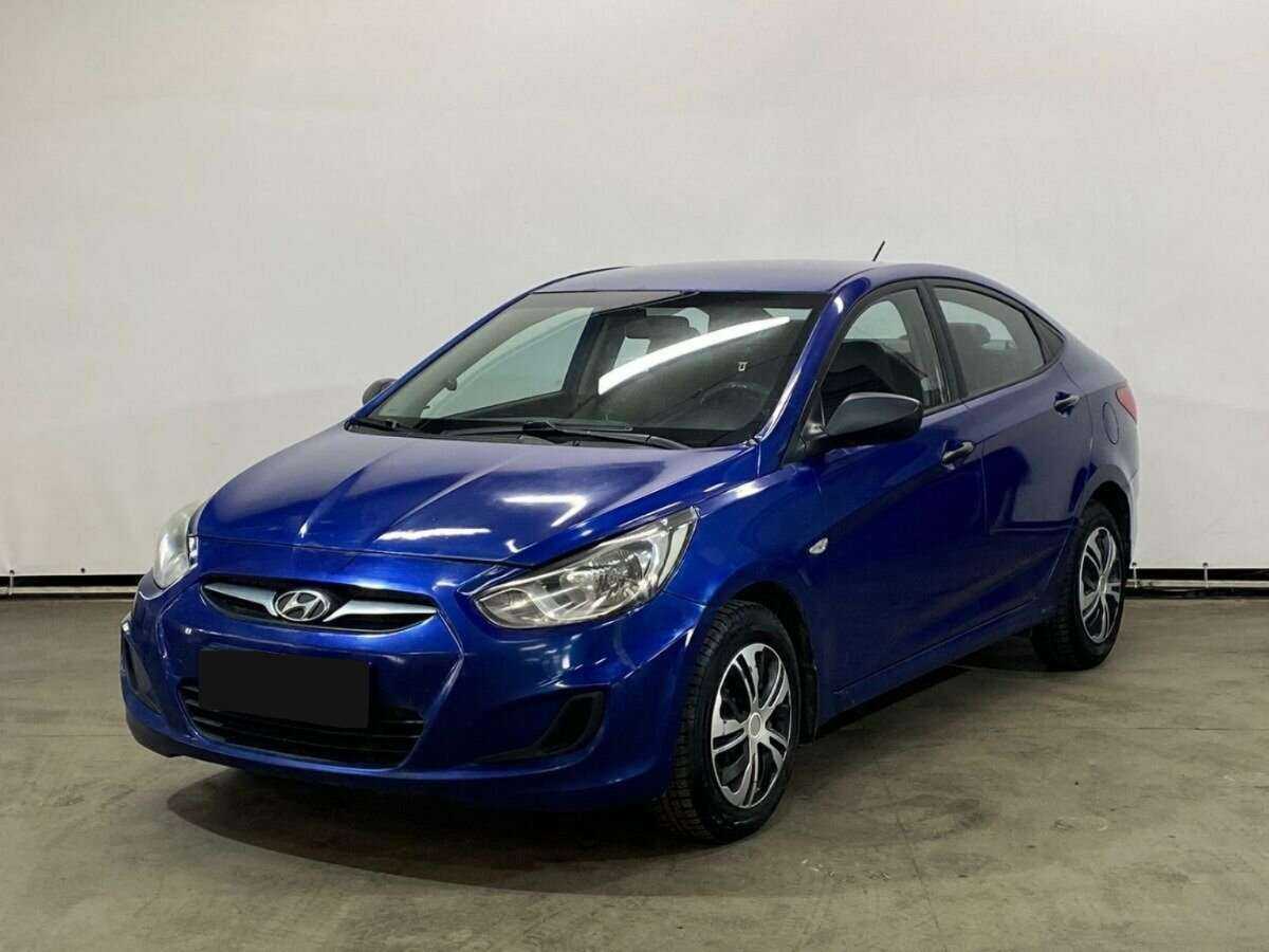 Hyundai Solaris с пробегом — 2013 год. Посмотреть фото