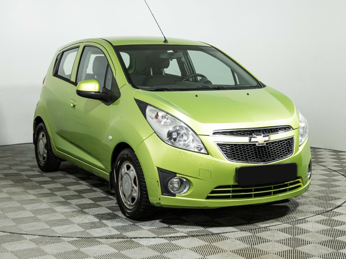 Chevrolet Spark с пробегом — 2012 год. Фото: #2