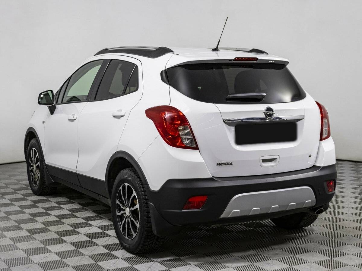 Opel Mokka с пробегом — 2013 год. Фото: #5