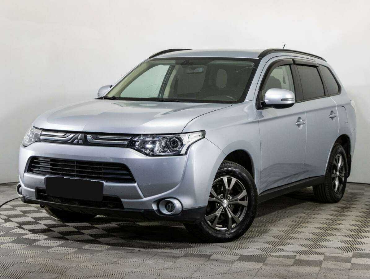Mitsubishi Outlander с пробегом — 2012 год. Посмотреть фото