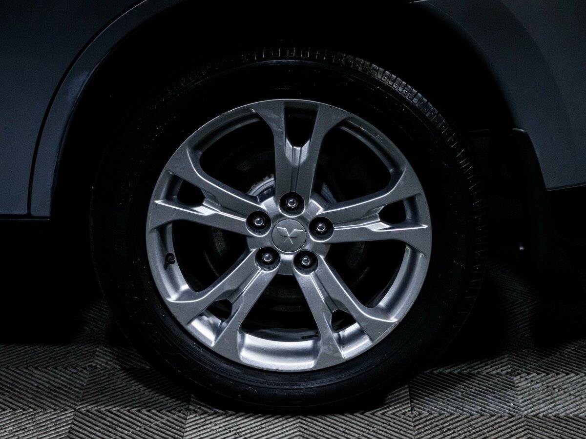 Mitsubishi Outlander с пробегом — 2012 год. Фото: #13