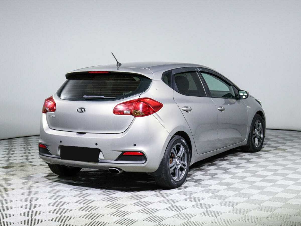 Kia Ceed с пробегом — 2012 год. Фото: #3
