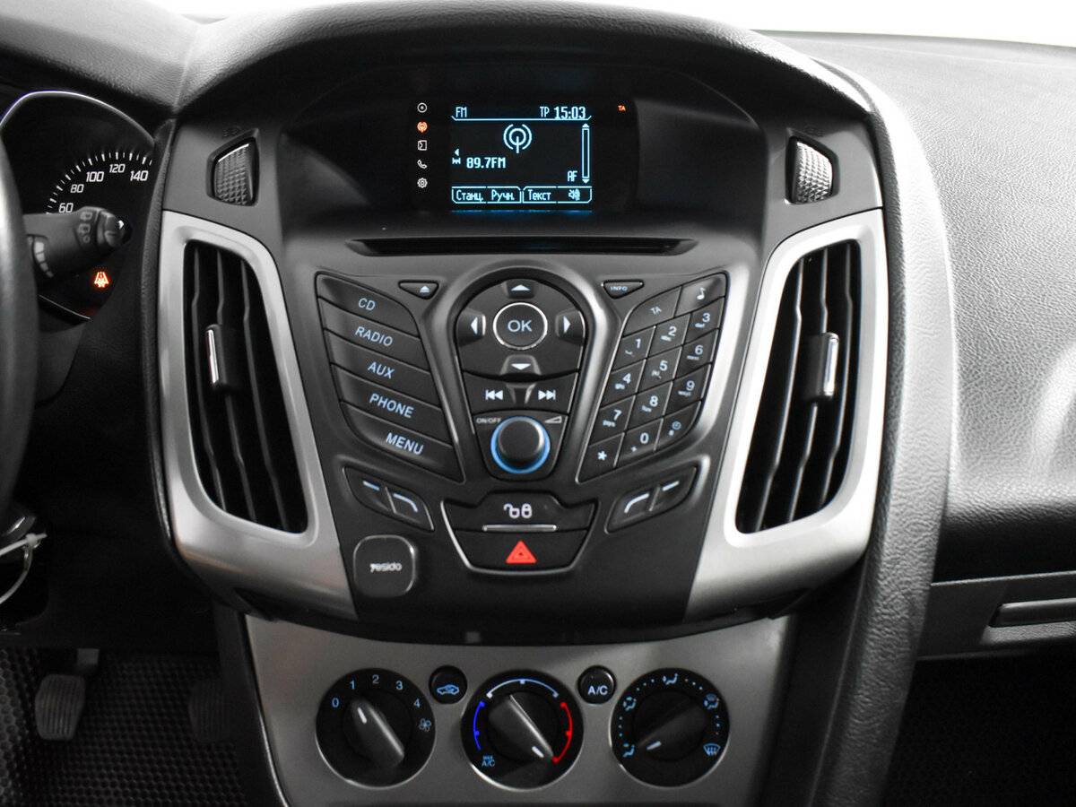 Ford Focus с пробегом — 2014 год. Фото: #11
