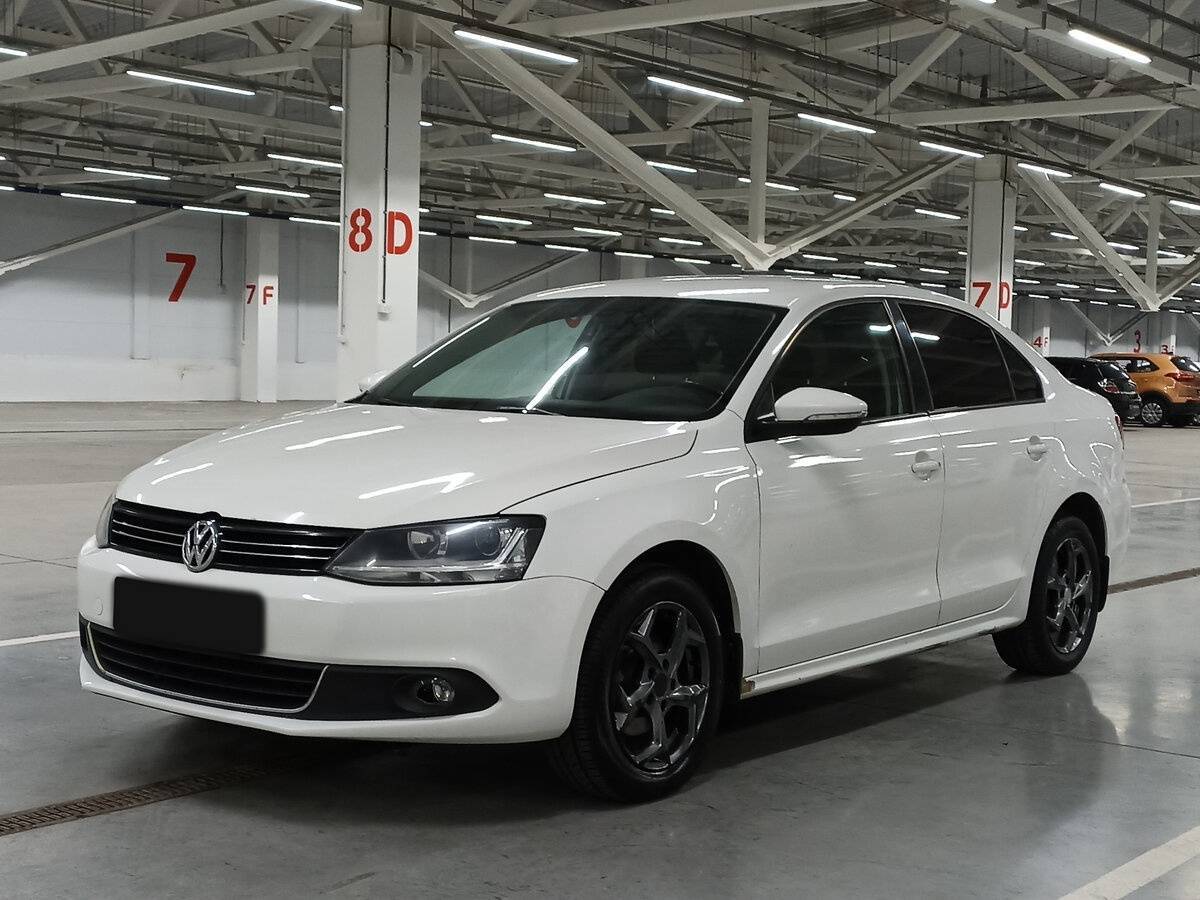 Volkswagen Jetta с пробегом — 2014 год. Фото: #0