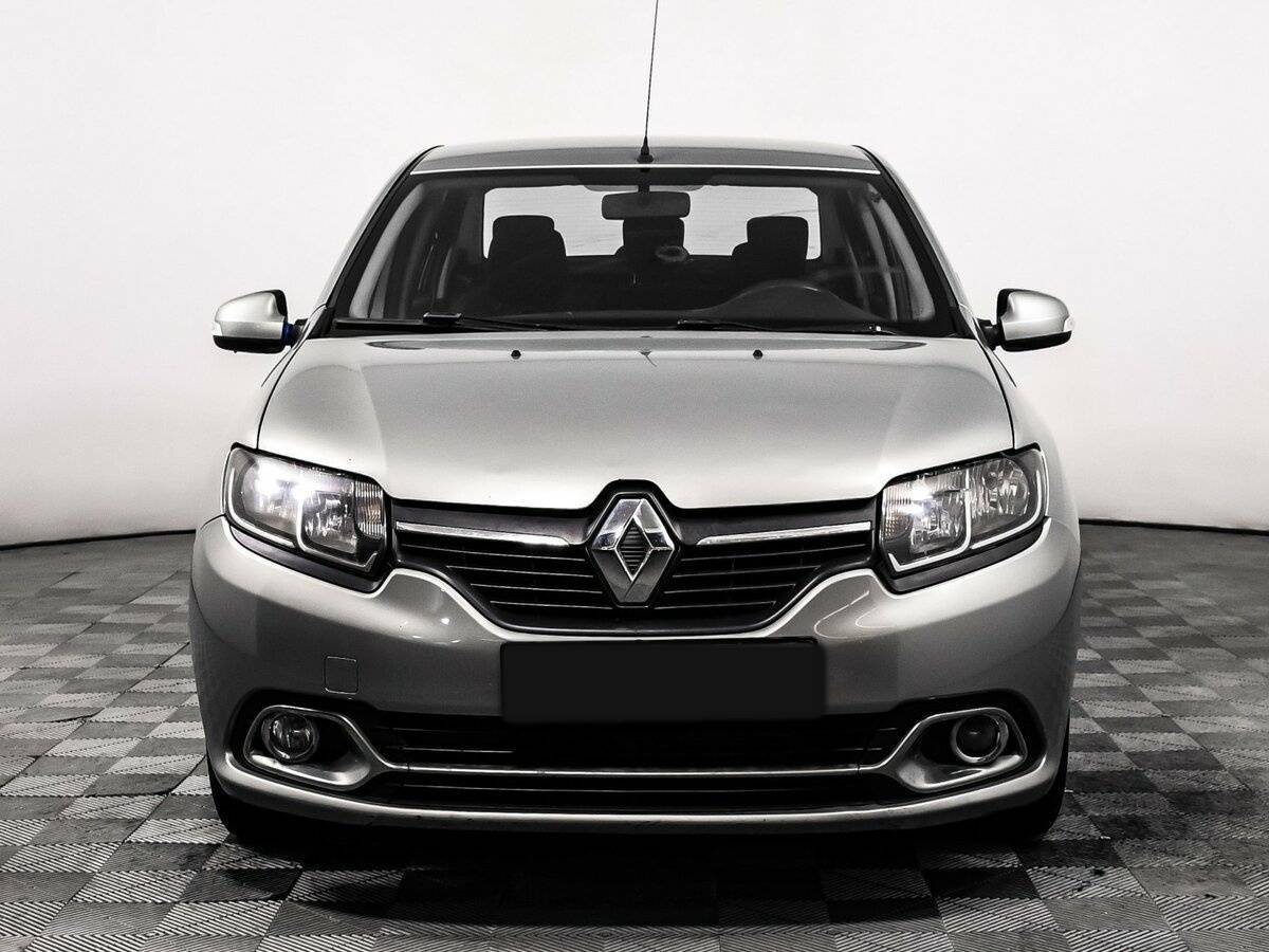 Renault Logan с пробегом — 2016 год. Фото: #1