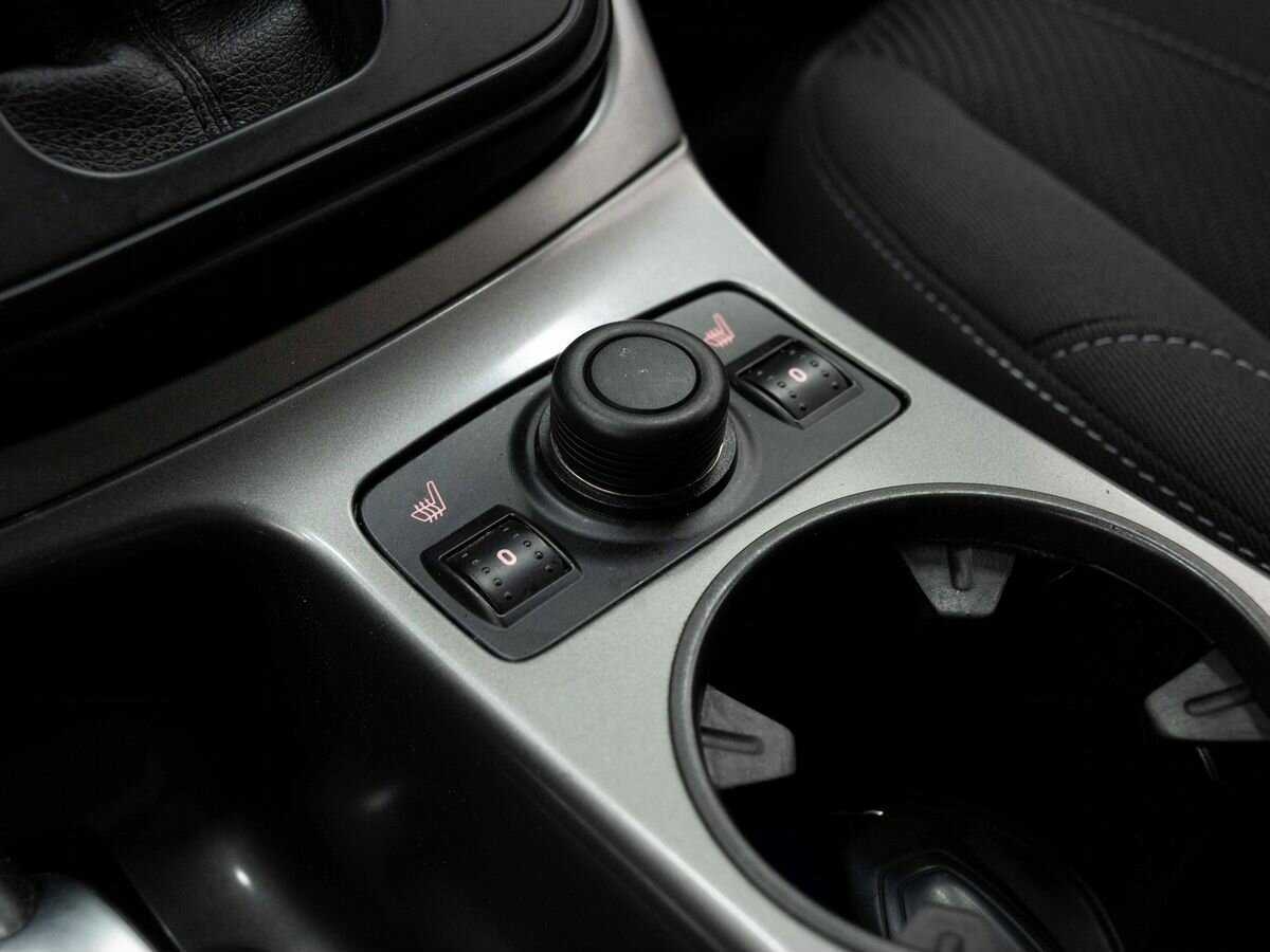 Ford Kuga с пробегом — 2014 год. Фото: #22