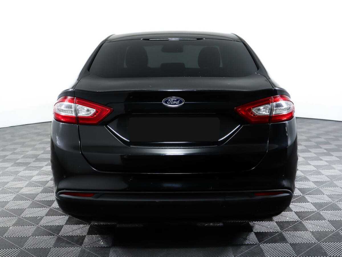 Ford Mondeo с пробегом — 2015 год. Фото: #5