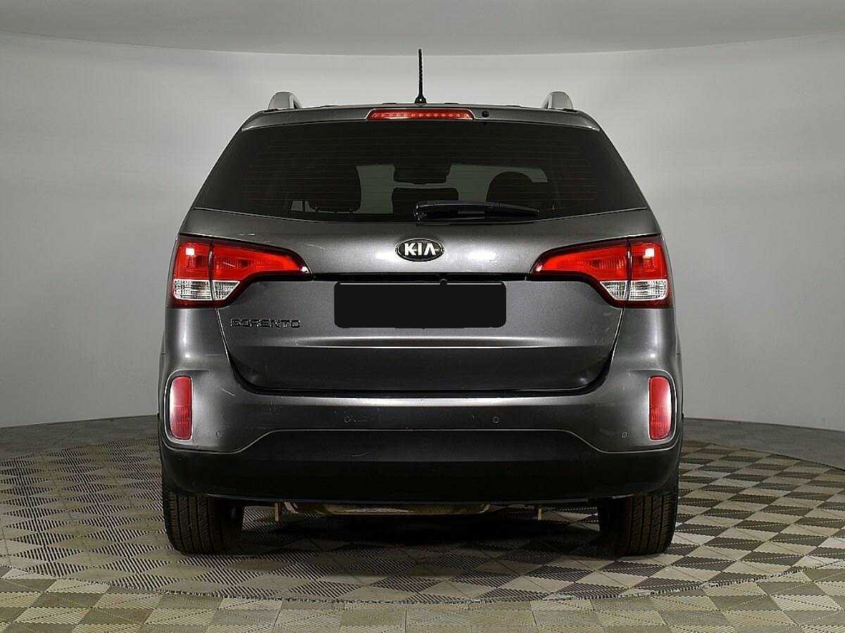 Kia Sorento с пробегом — 2013 год. Фото: #3