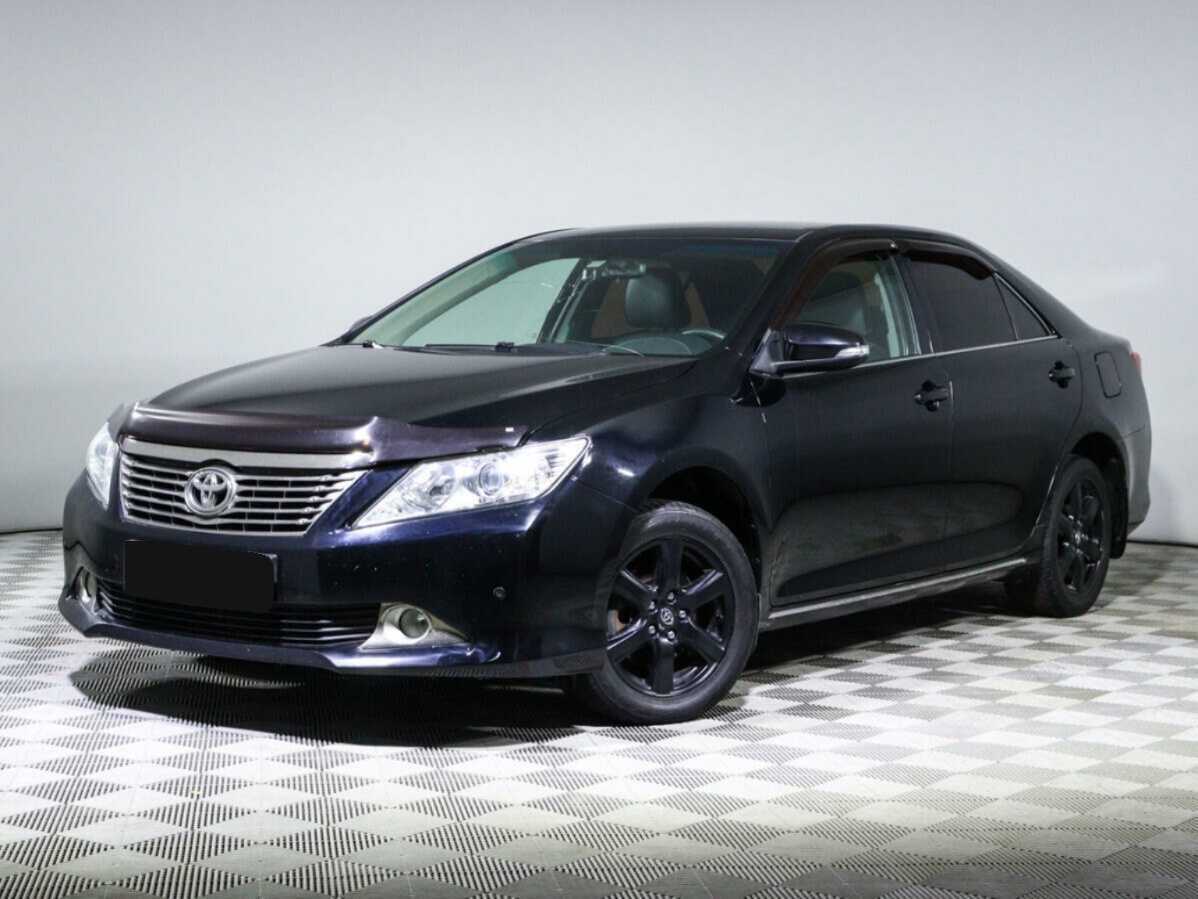 Toyota Camry с пробегом — 2013 год. Посмотреть фото