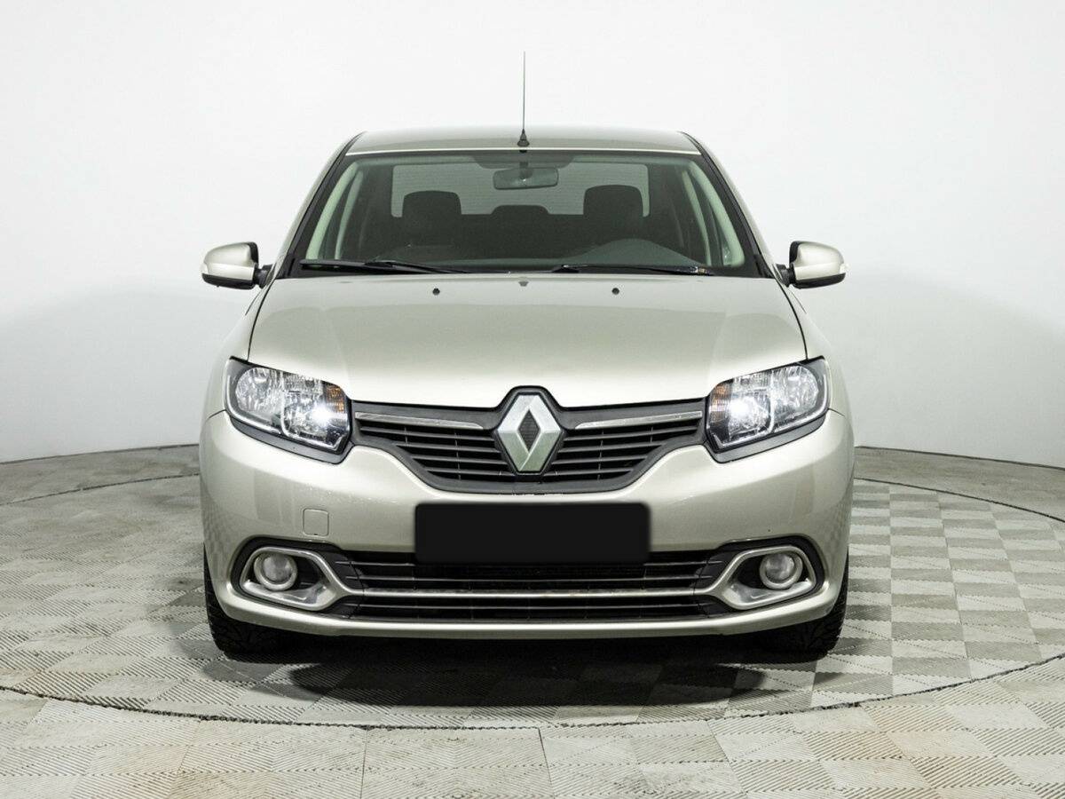 Renault Logan с пробегом — 2014 год. Фото: #1