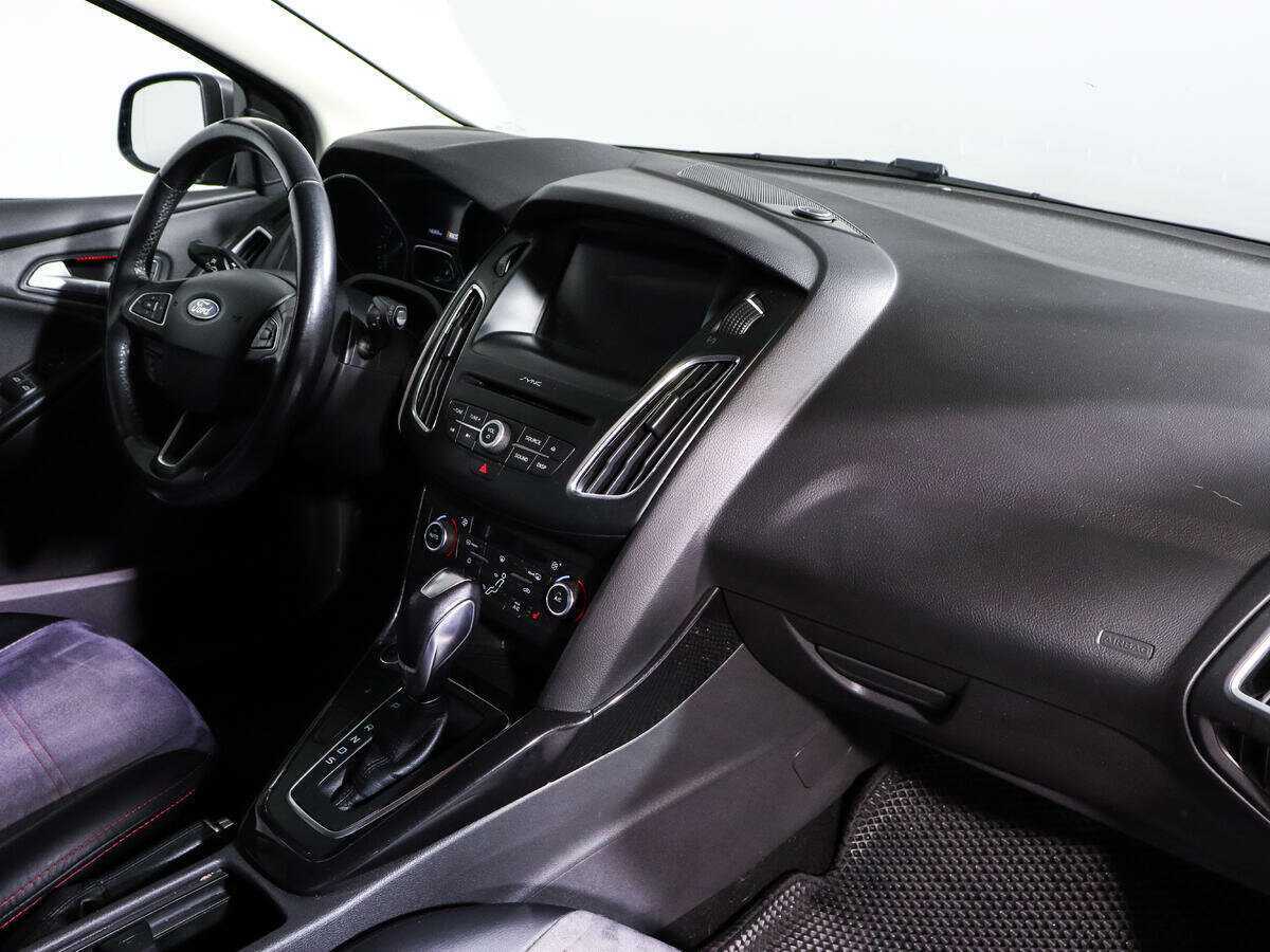 Ford Focus с пробегом — 2017 год. Фото: #6
