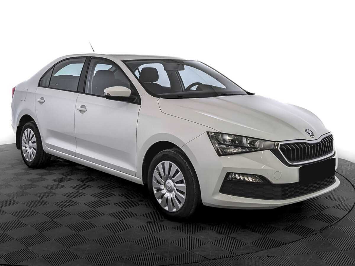 Skoda Rapid с пробегом — 2020 год. Фото: #2