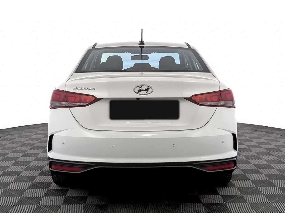 Hyundai Solaris с пробегом — 2021 год. Фото: #5