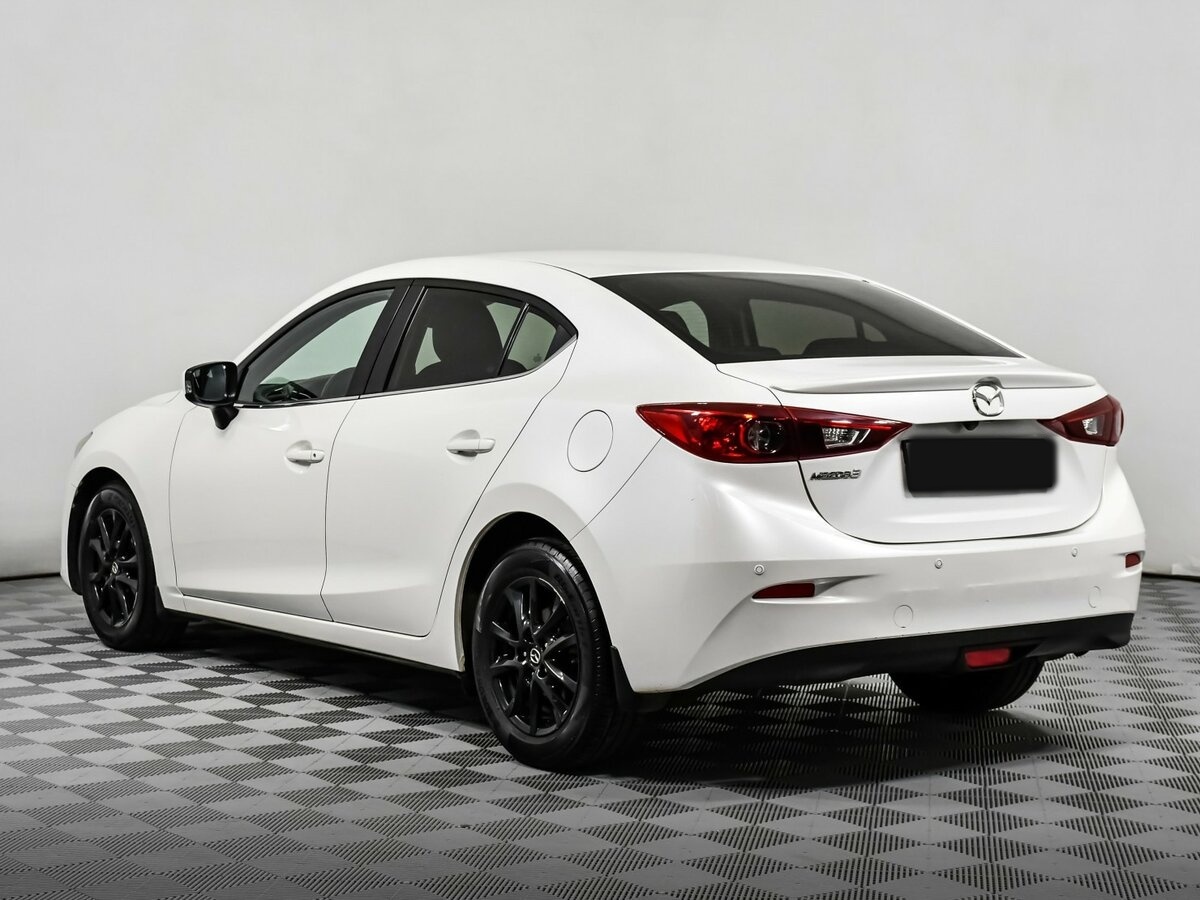 Mazda 3 с пробегом — 2014 год. Фото: #5