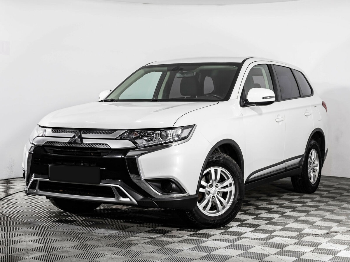 Mitsubishi Outlander с пробегом — 2018 год. Фото: #0