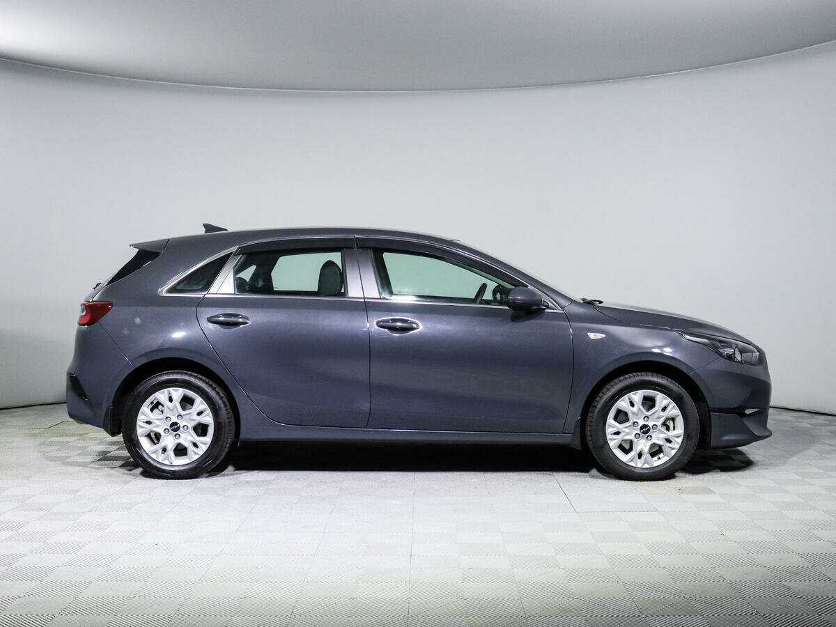 Kia Ceed с пробегом — 2022 год. Фото: #3