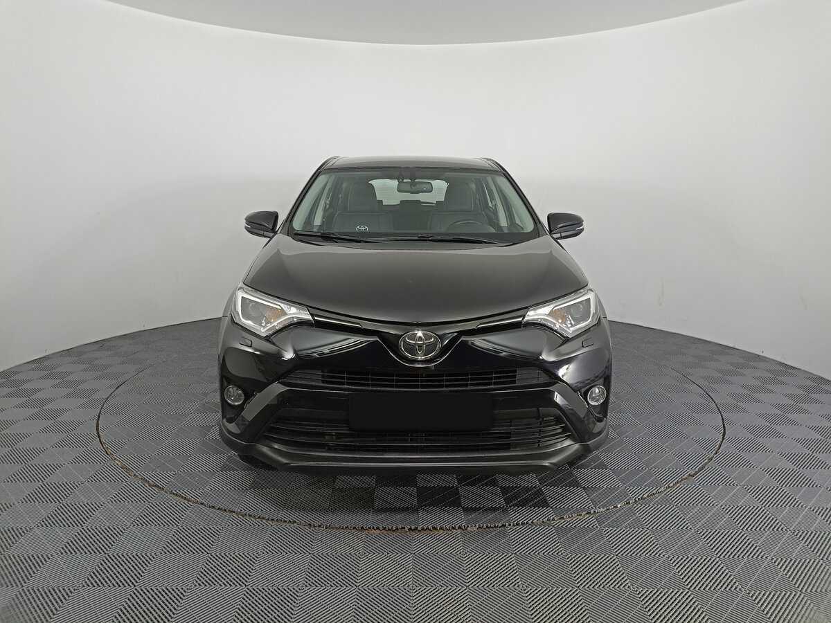 Toyota RAV4 с пробегом — 2019 год. Фото: #1