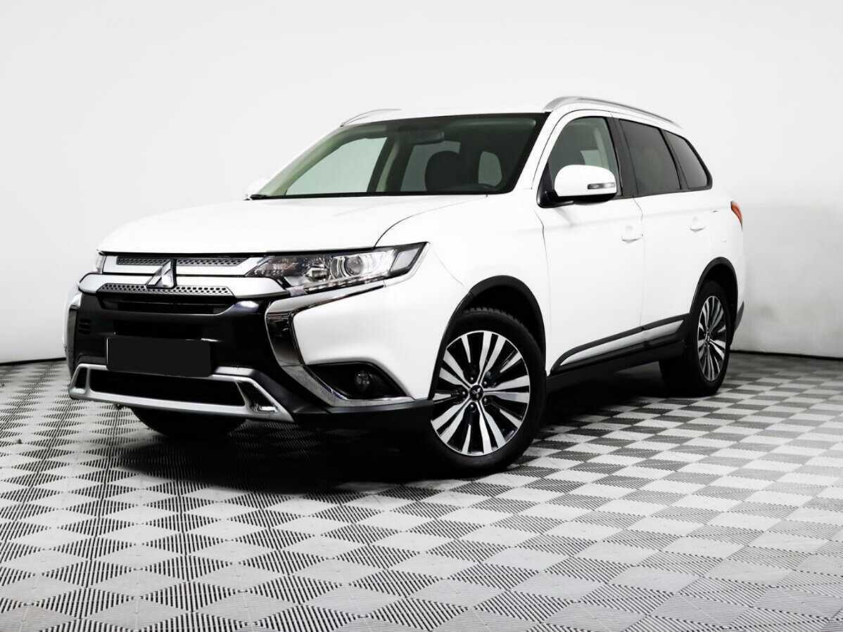 Mitsubishi Outlander с пробегом — 2020 год. Посмотреть фото