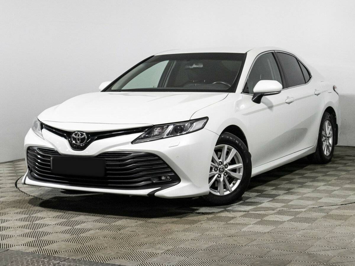 Toyota Camry с пробегом — 2020 год. Фото: #0
