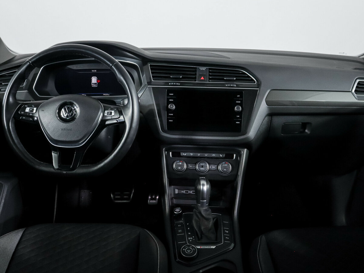 Volkswagen Tiguan с пробегом — 2018 год. Фото: #9