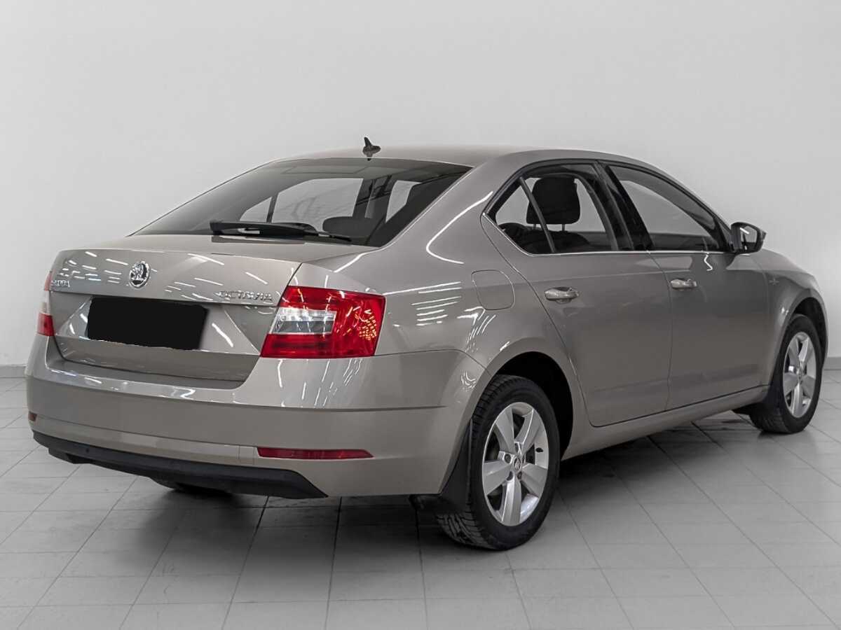 Skoda Octavia с пробегом — 2020 год. Фото: #4
