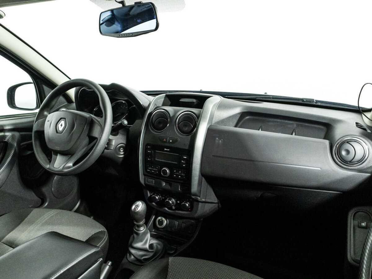 Renault Duster с пробегом — 2017 год. Фото: #8