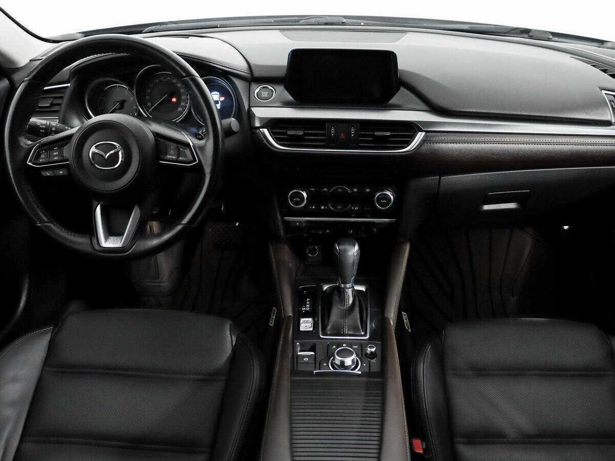 Mazda 6 с пробегом — 2018 год. Фото: #13