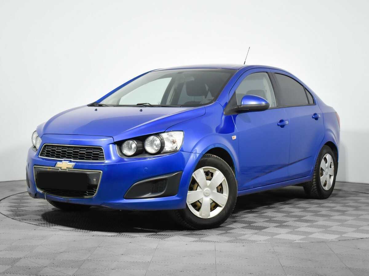 Chevrolet Aveo с пробегом — 2012 год. Фото: #0