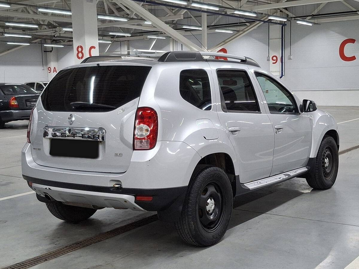 Renault Duster с пробегом — 2012 год. Фото: #4