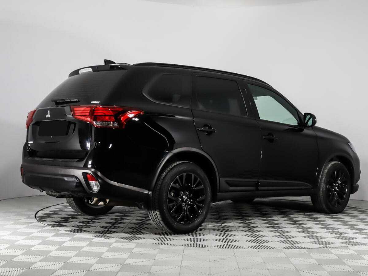 Mitsubishi Outlander с пробегом — 2021 год. Фото: #4