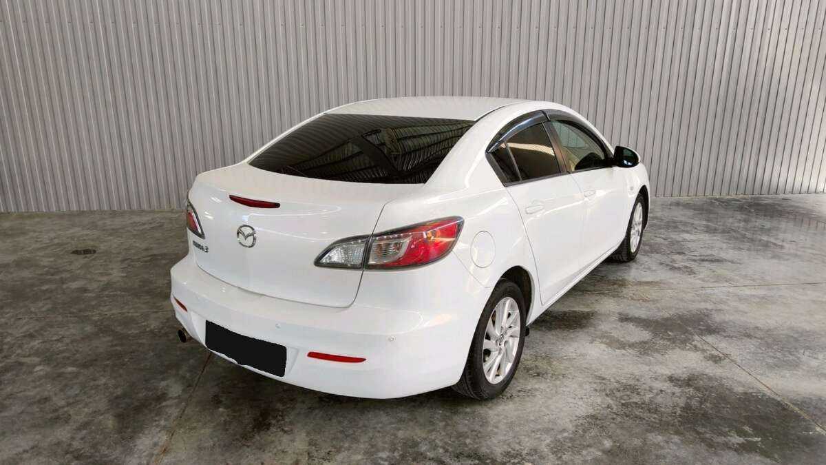 Mazda 3 с пробегом — 2012 год. Фото: #4