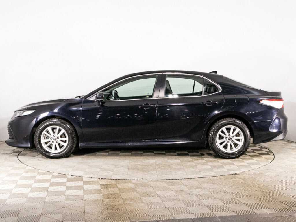 Toyota Camry с пробегом — 2018 год. Фото: #7